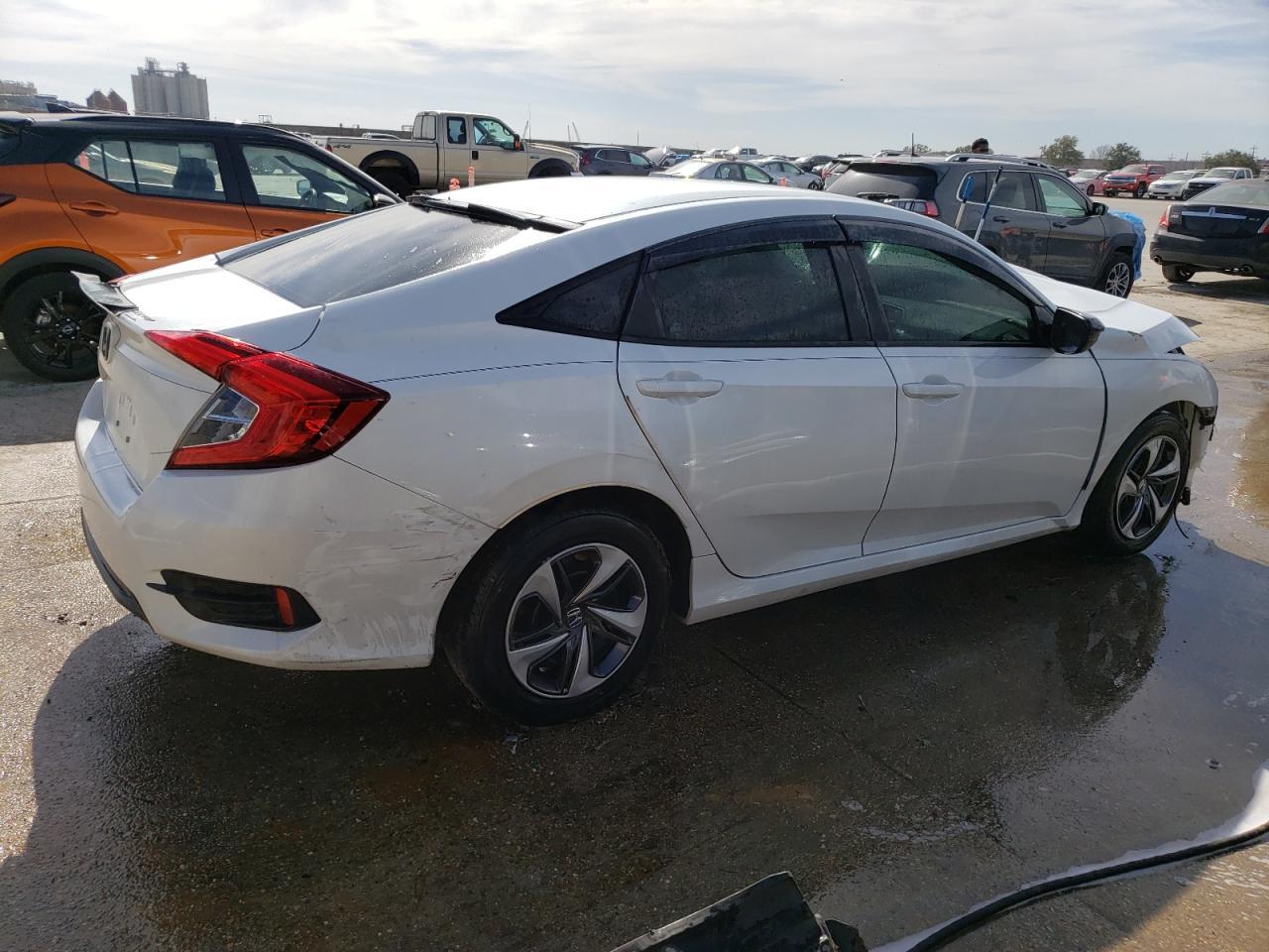 2019 HONDA CIVIC LX - Image 3