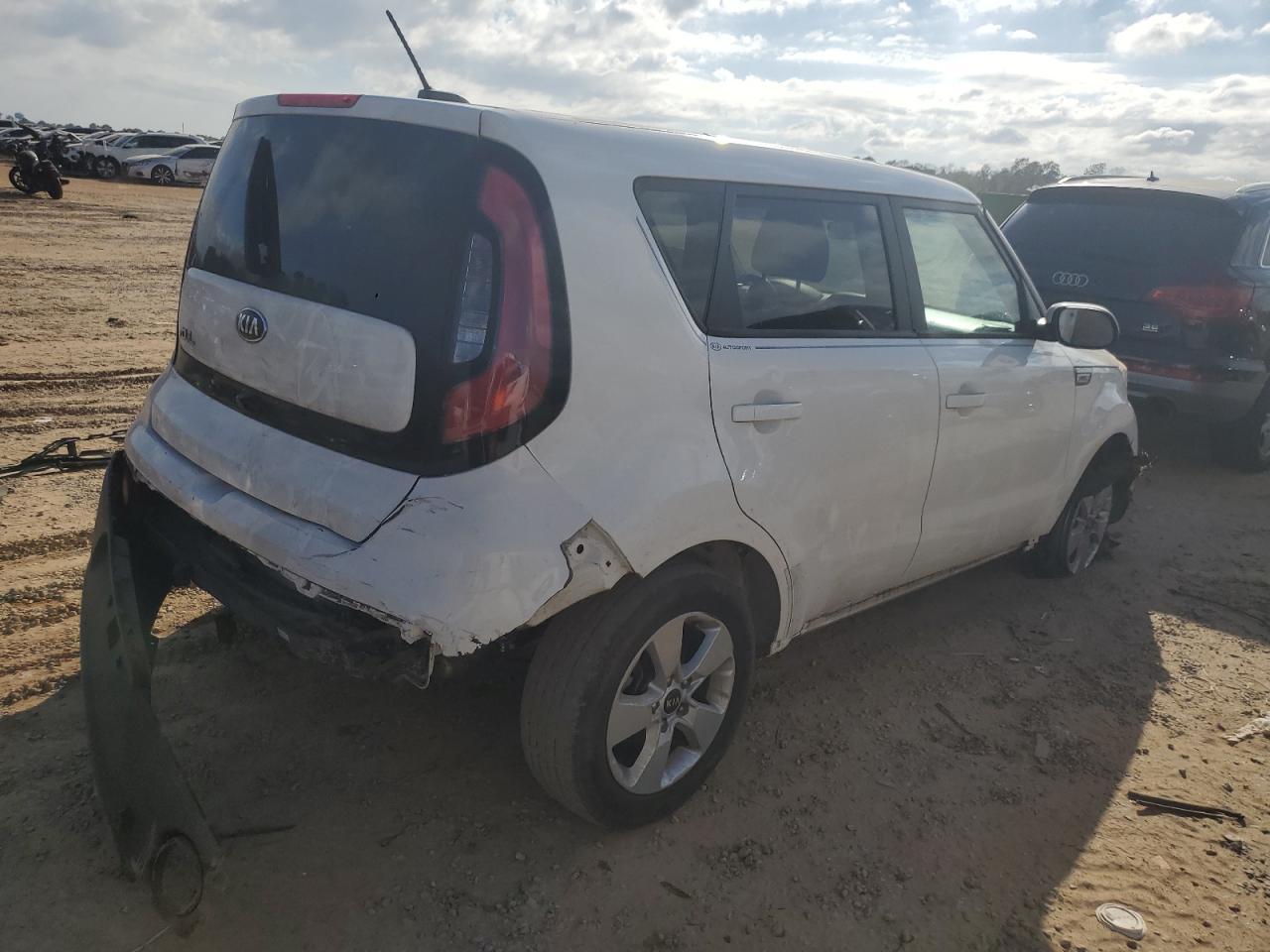 2019 KIA SOUL - Фото 3