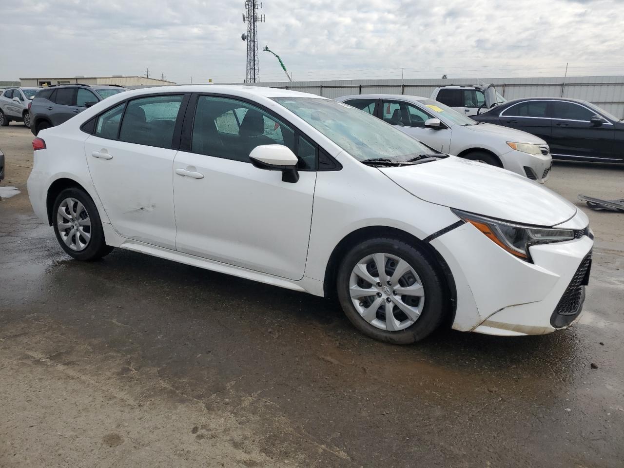 2020 TOYOTA COROLLA LE - Image 4