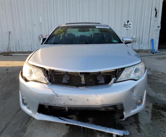 2012 Toyota Camry Se - Image 5