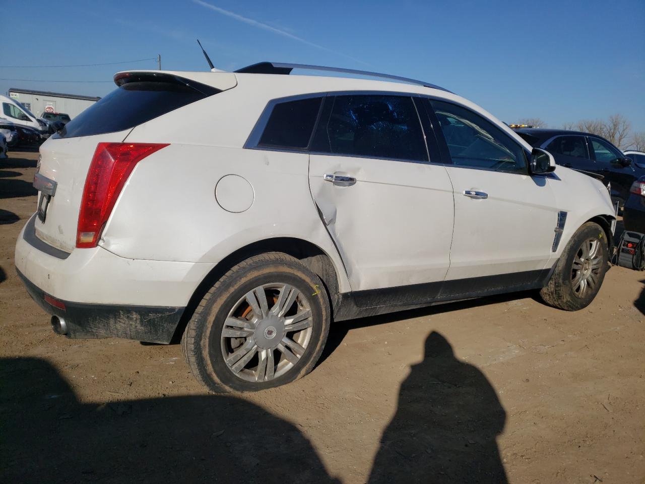2011 CADILLAC SRX LUXURY - Image 3