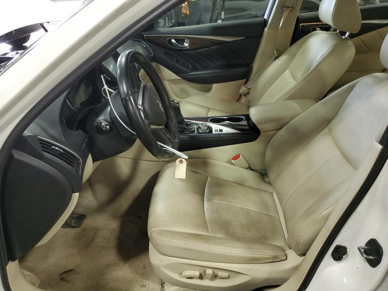 2018 INFINITI Q50 LUXE - Image 7