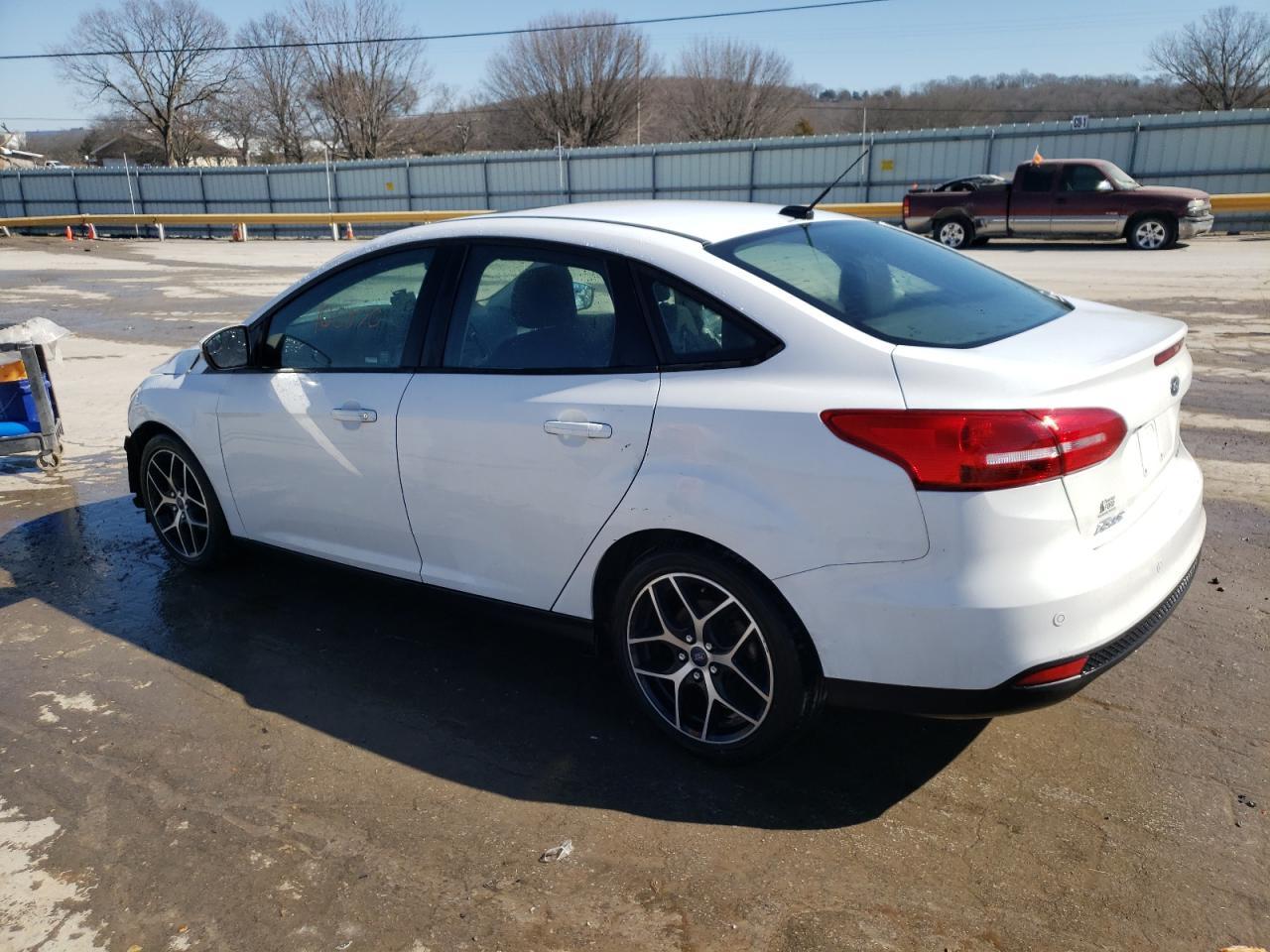 2017 FORD FOCUS SEL - Image 2