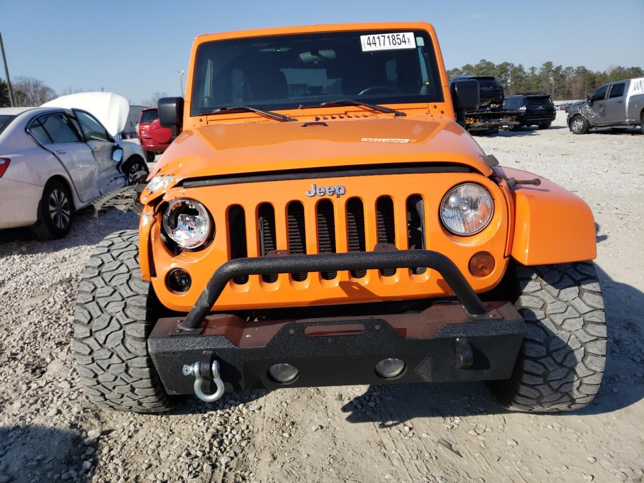 2012 JEEP WRANGLER U - Image 5