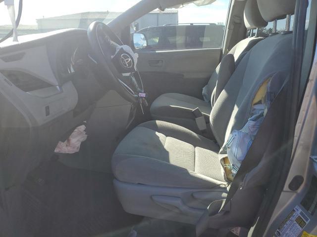 2019 Toyota Sienna - Фото 7