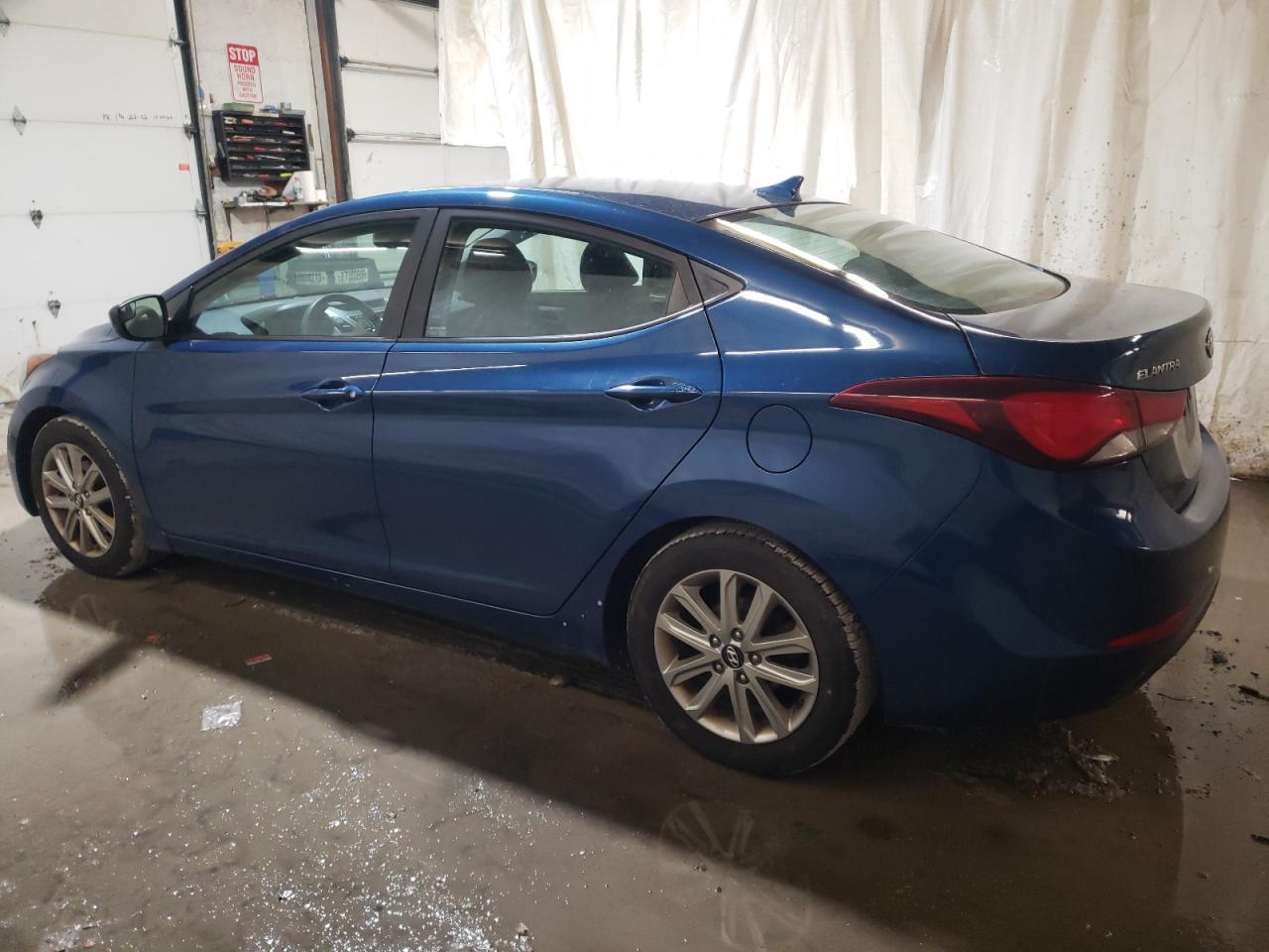 2015 HYUNDAI ELANTRA SE - Image 2