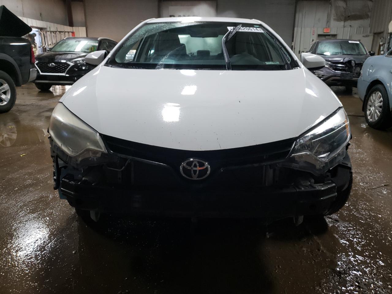 2014 TOYOTA COROLLA L - Image 5