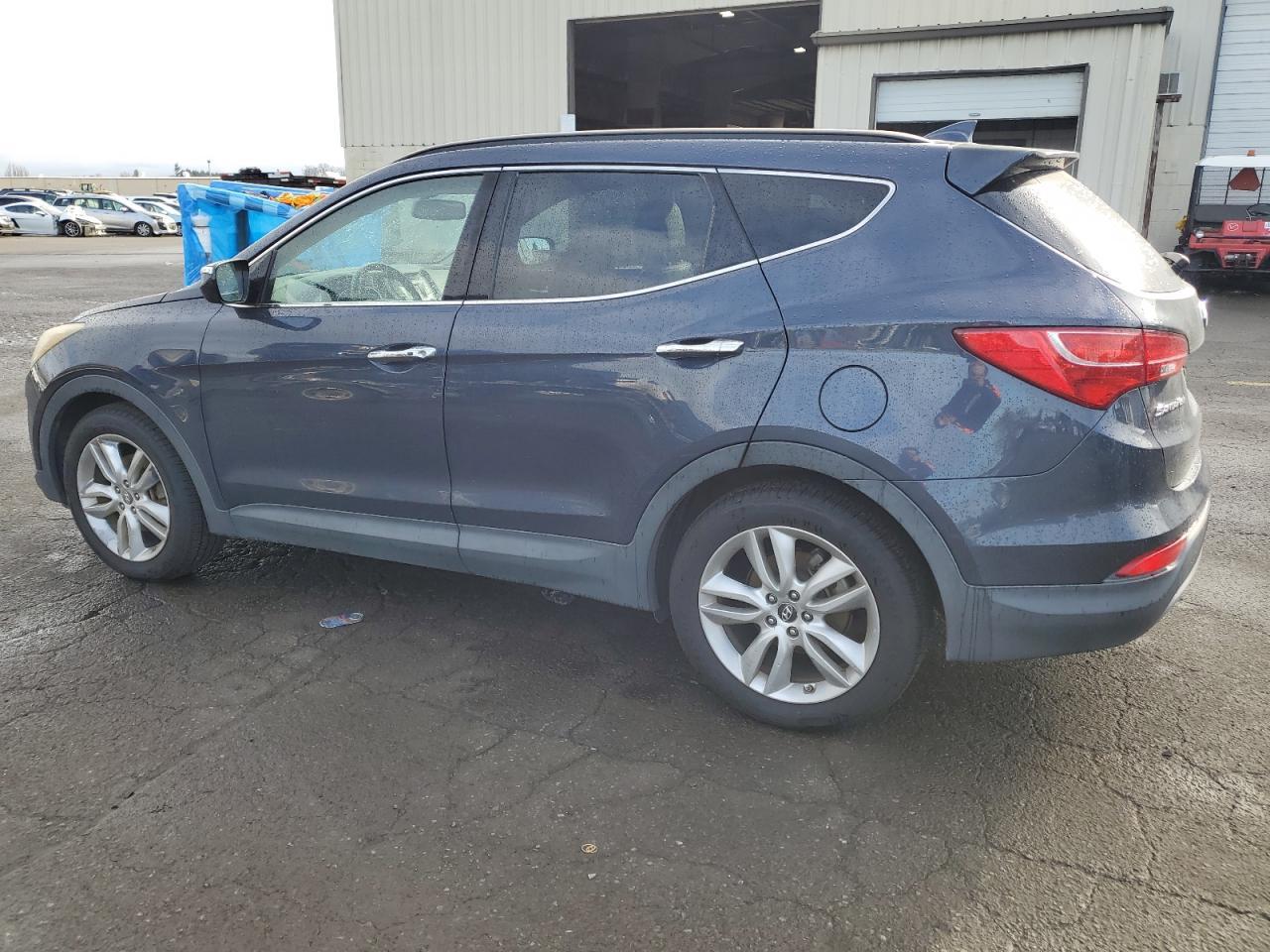 2013 HYUNDAI SANTA FE S - Image 2