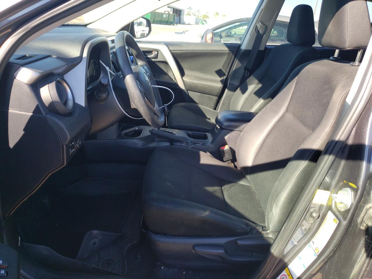 2017 TOYOTA RAV4 LE - Image 7