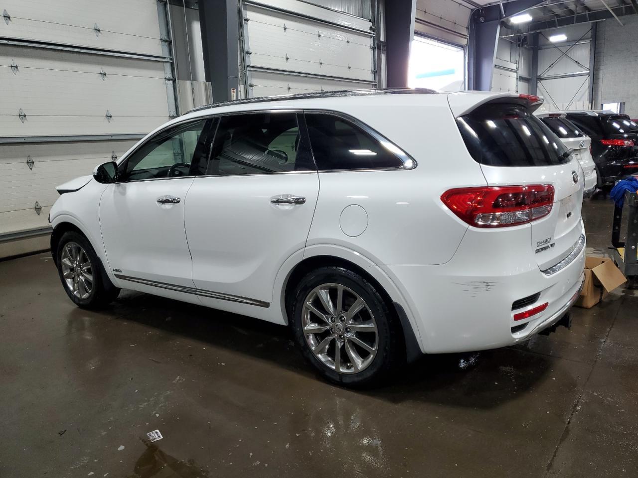2016 KIA SORENTO SX - Image 2