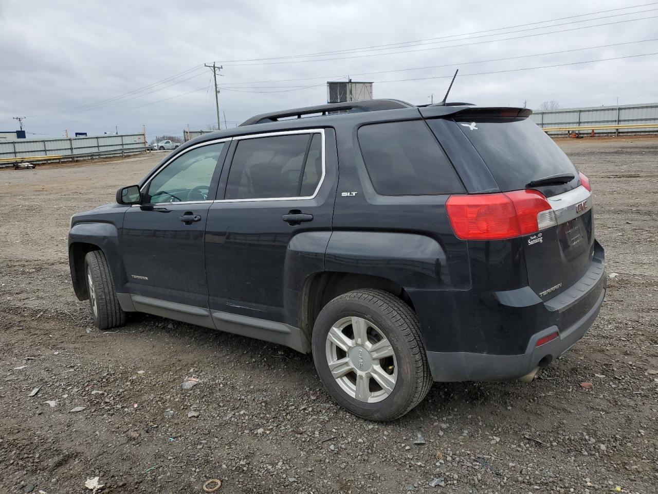 2014 GMC TERRAIN SL - Image 2