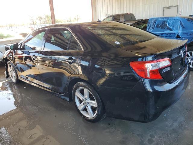 2012 Toyota Camry Base - Фото 2
