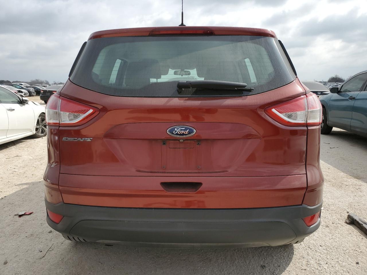 2015 FORD ESCAPE S - Image 6