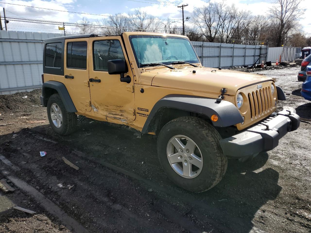 2014 JEEP WRANGLER U - Image 4