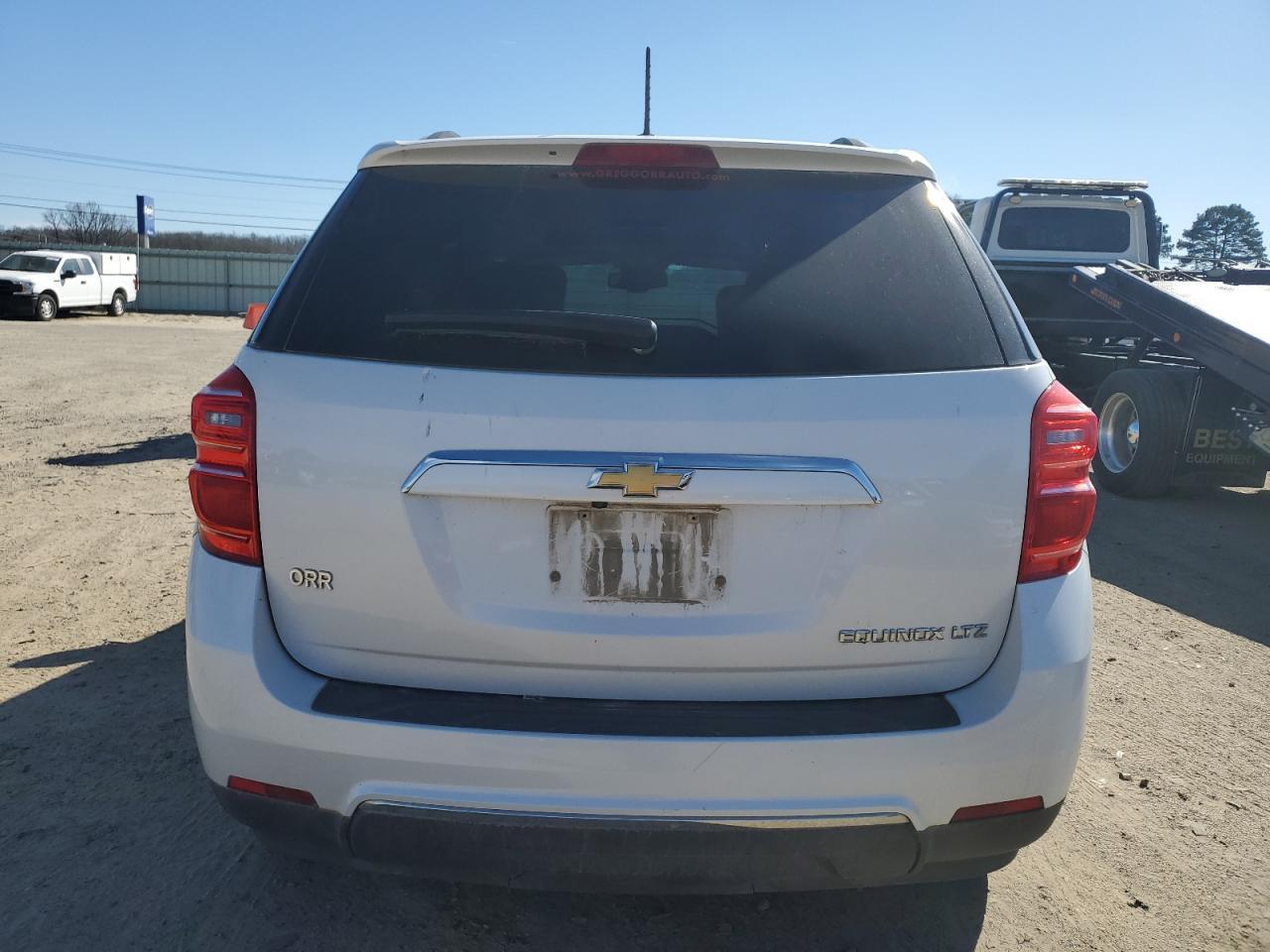 2016 CHEVROLET EQUINOX LT - Image 6