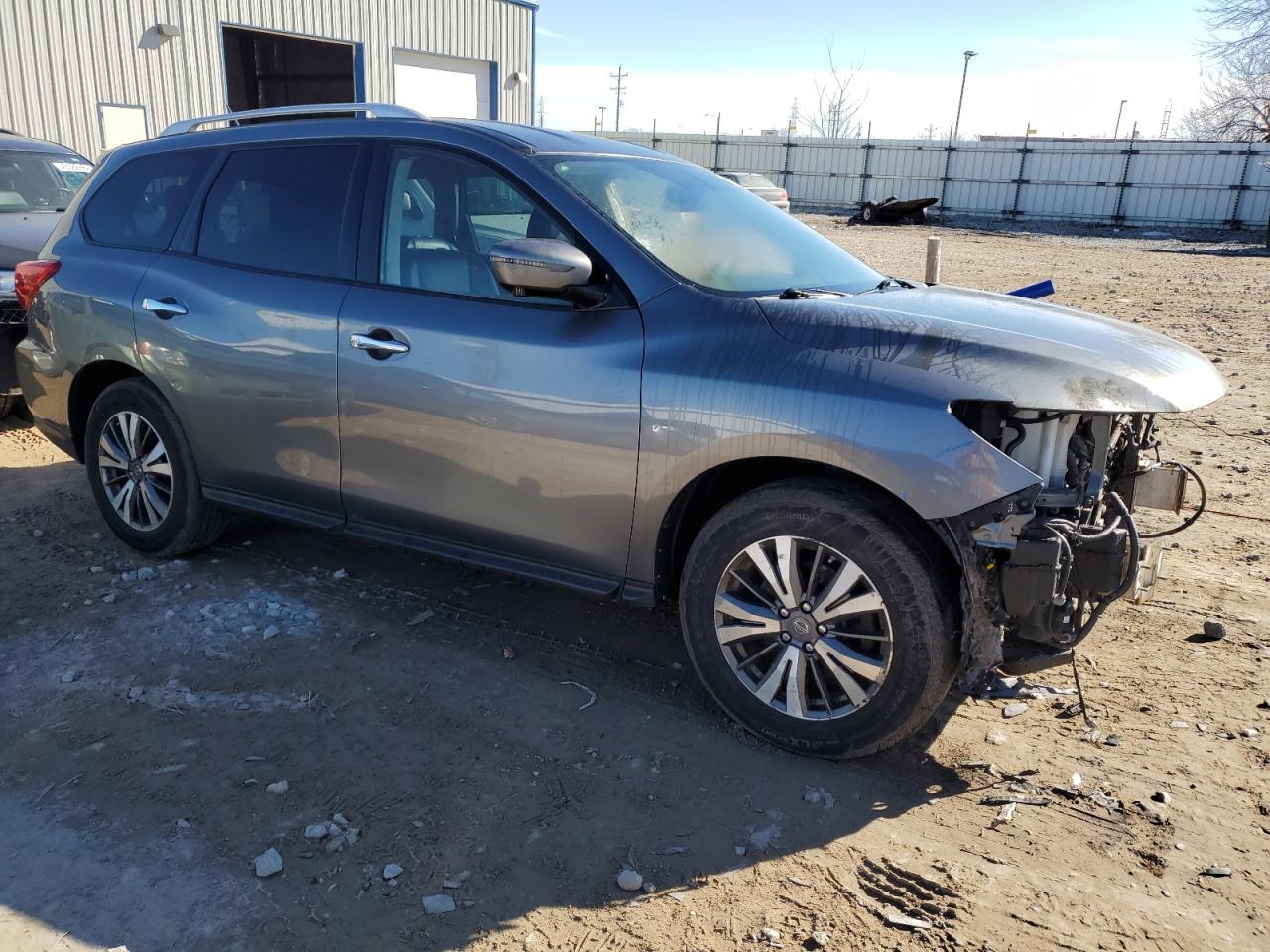2017 NISSAN PATHFINDER - Фото 4