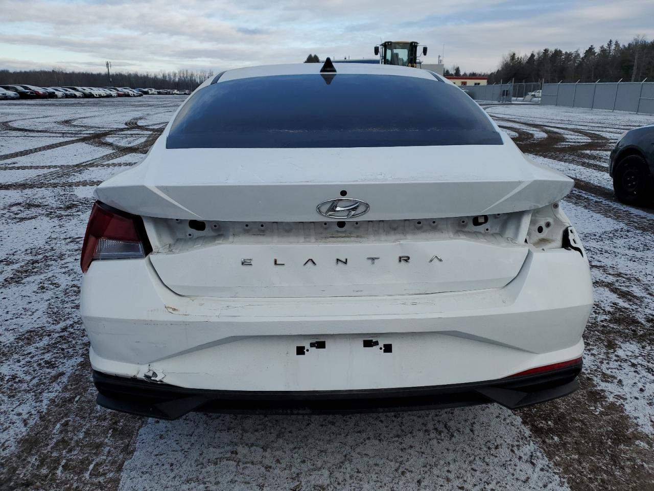 2022 HYUNDAI ELANTRA SE - Фото 6