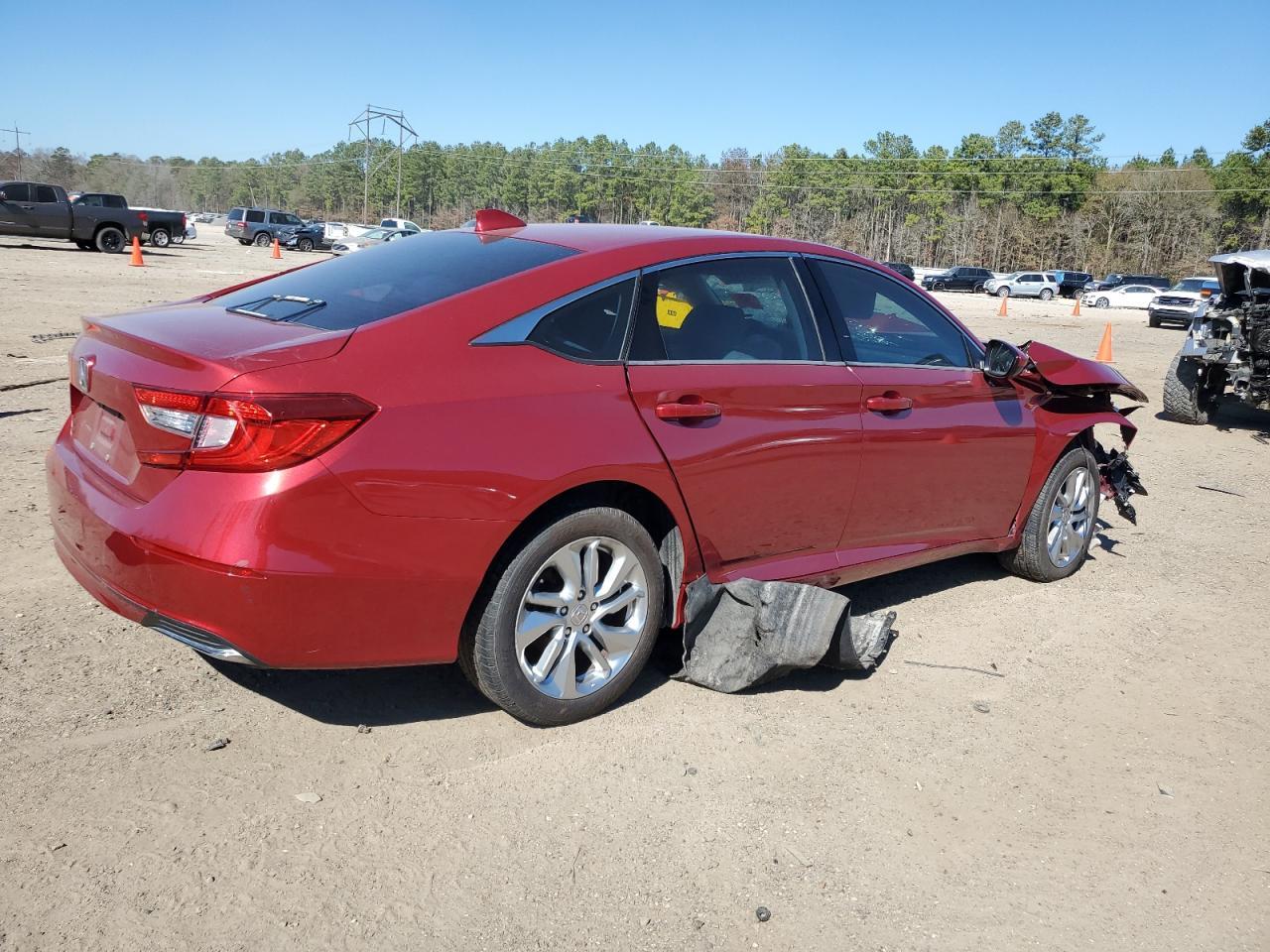 2018 HONDA ACCORD LX - Image 3