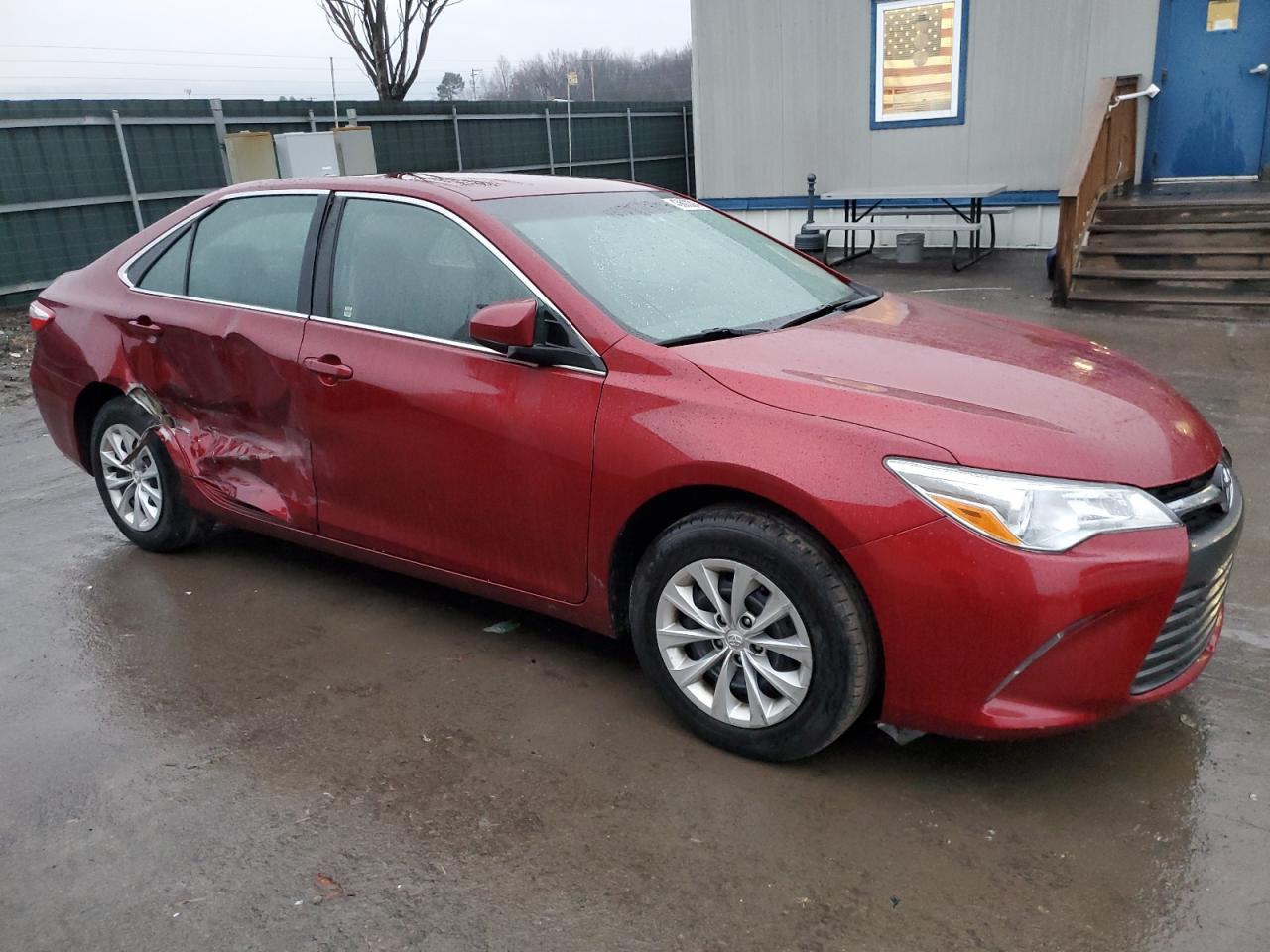 2017 TOYOTA CAMRY LE - Фото 4