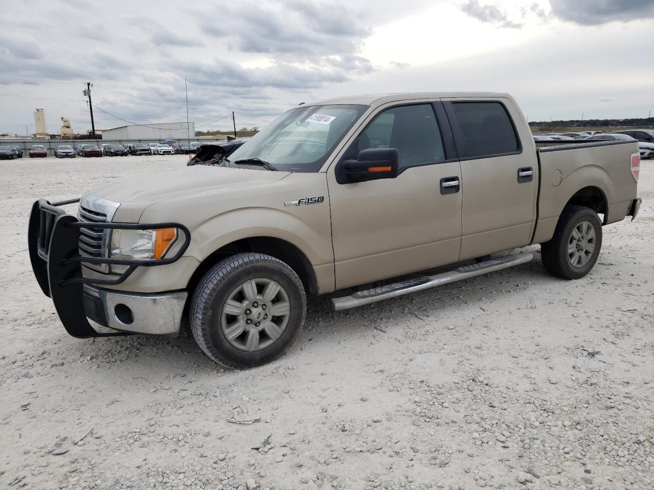 2010 FORD F150 SUPER
