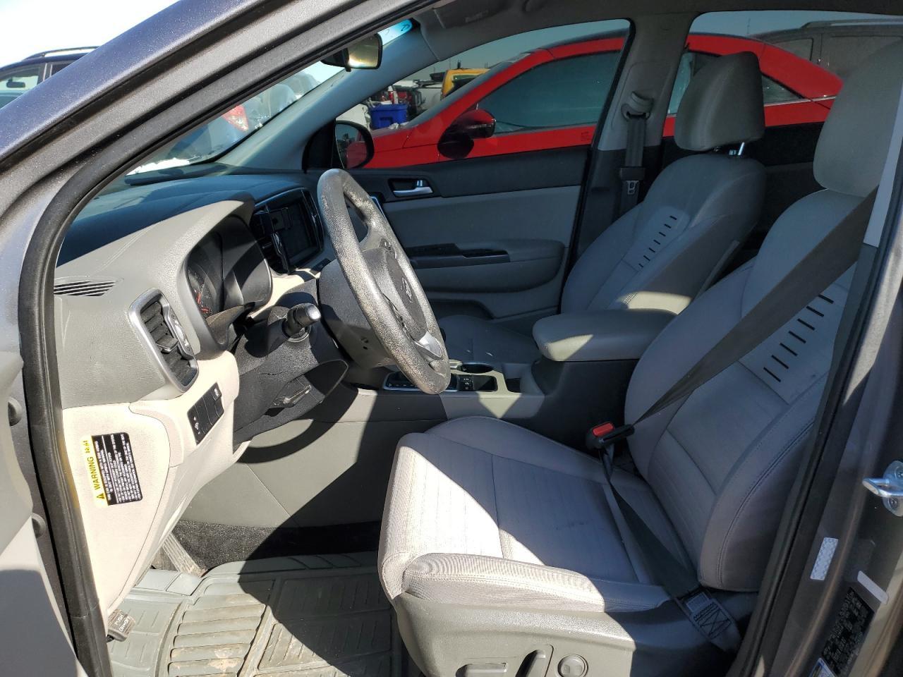 2017 KIA SPORTAGE L - Image 7