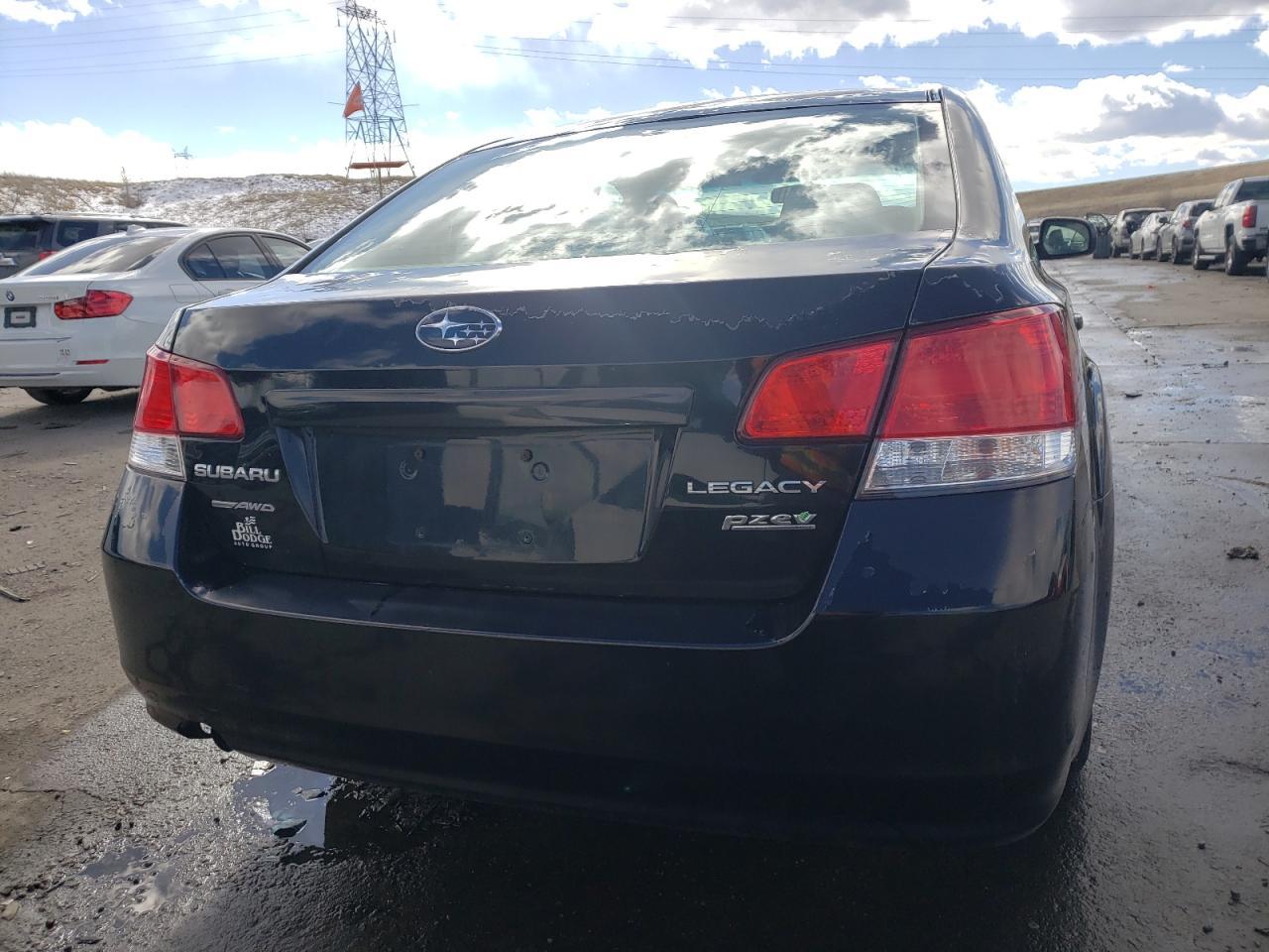 2012 SUBARU LEGACY 2.5 - Image 6