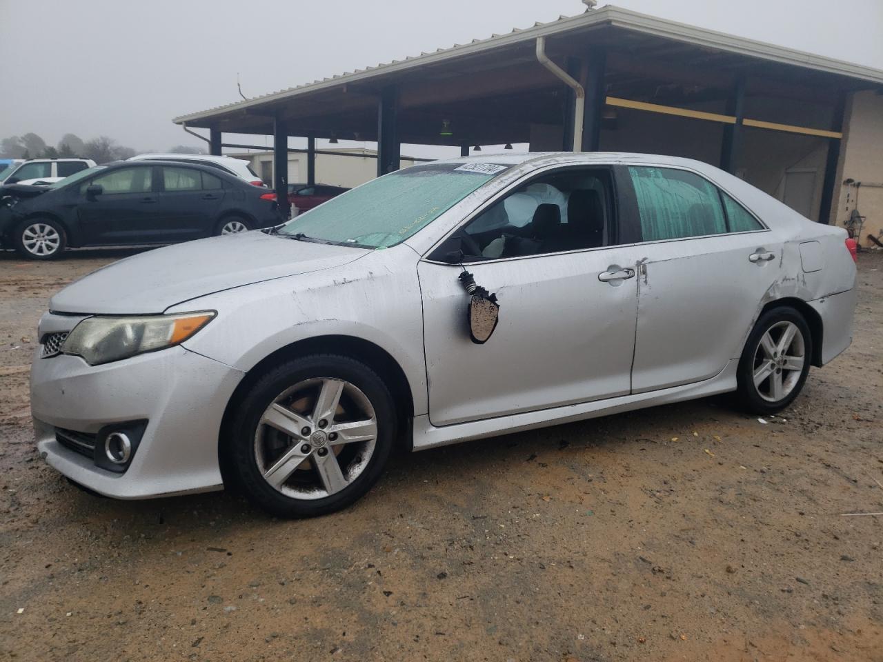 2014 TOYOTA CAMRY L car image