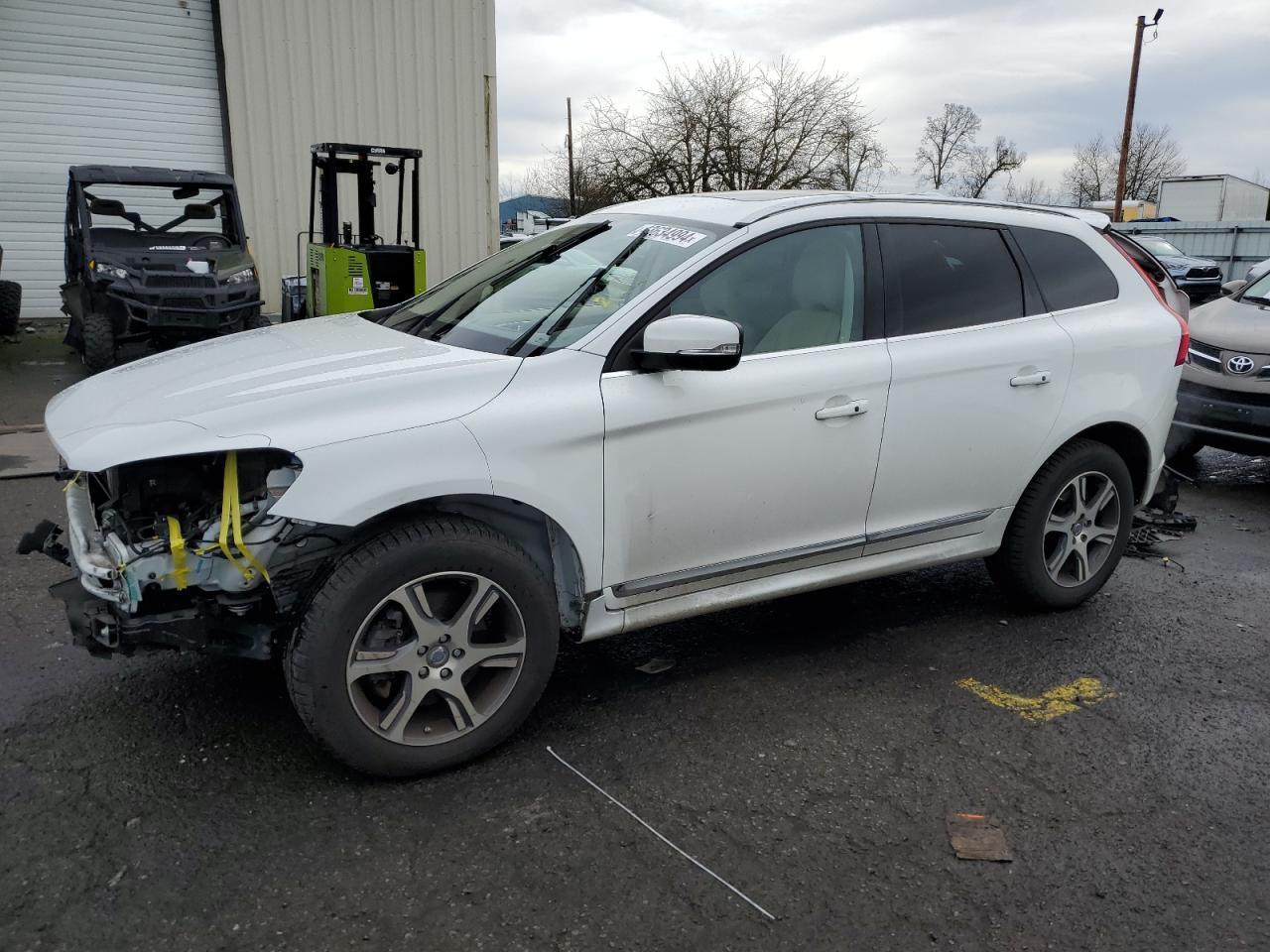 2014 VOLVO XC60 T6 car image