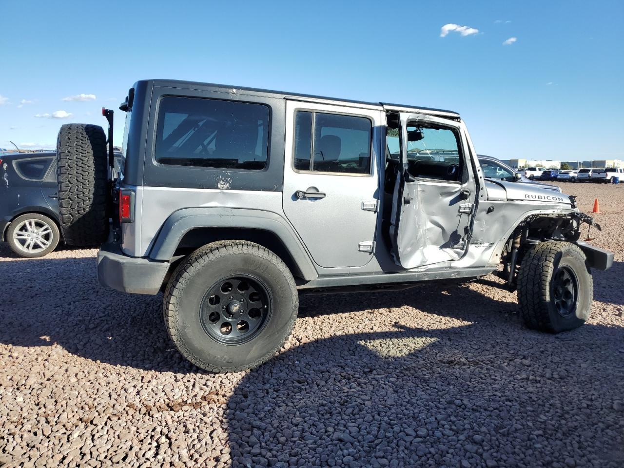2015 JEEP WRANGLER U - Image 3