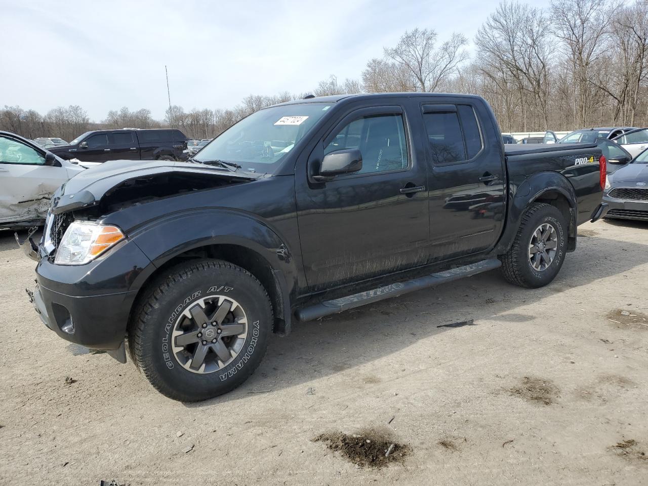2016 NISSAN FRONTIER S