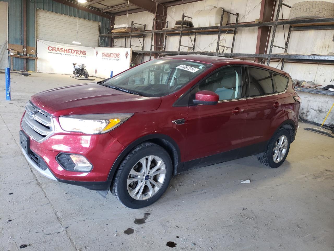 2017 FORD ESCAPE SE