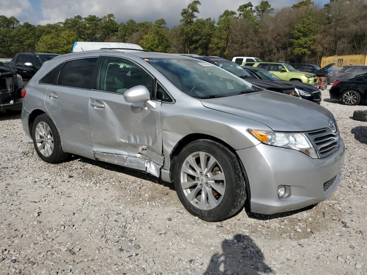 2011 TOYOTA VENZA - Image 4