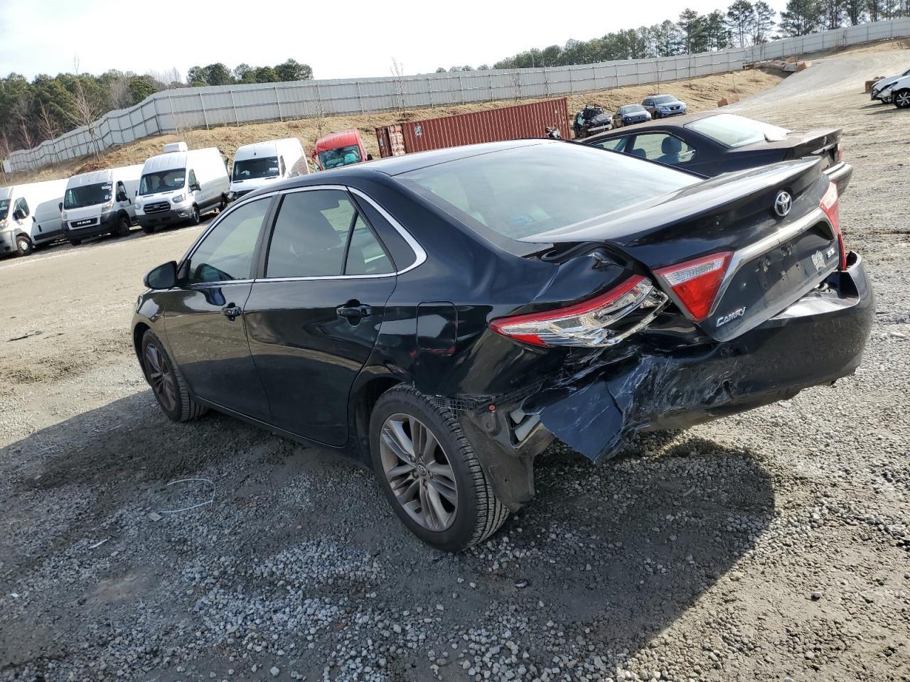 2015 TOYOTA CAMRY LE - Image 2