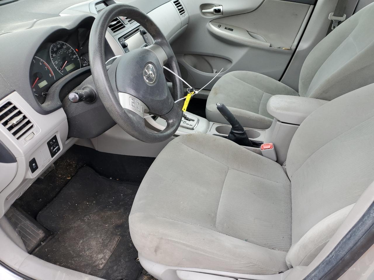 2013 TOYOTA COROLLA BA - Фото 7