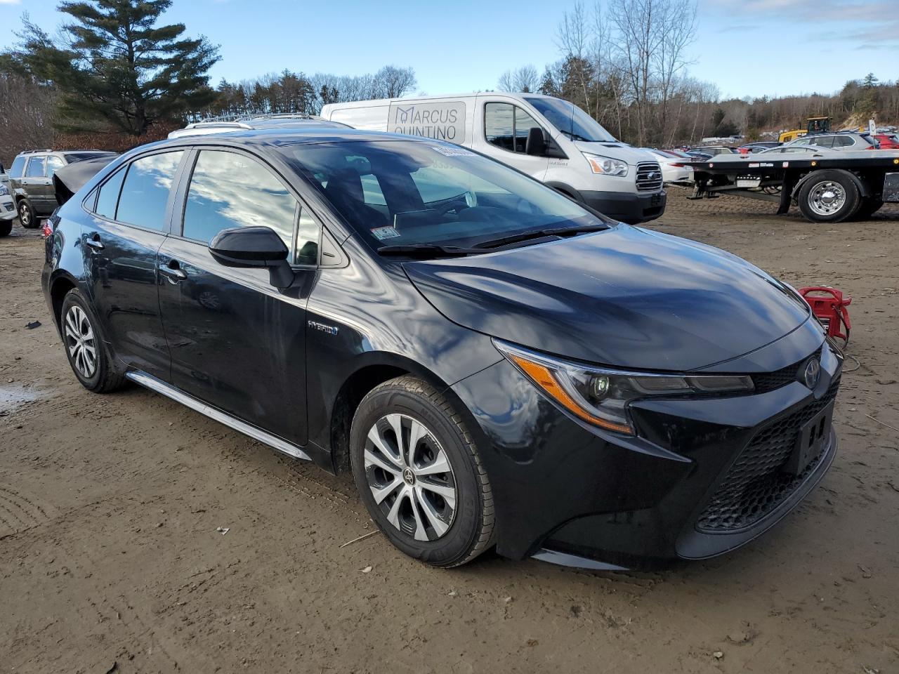 2020 TOYOTA COROLLA LE - Фото 4
