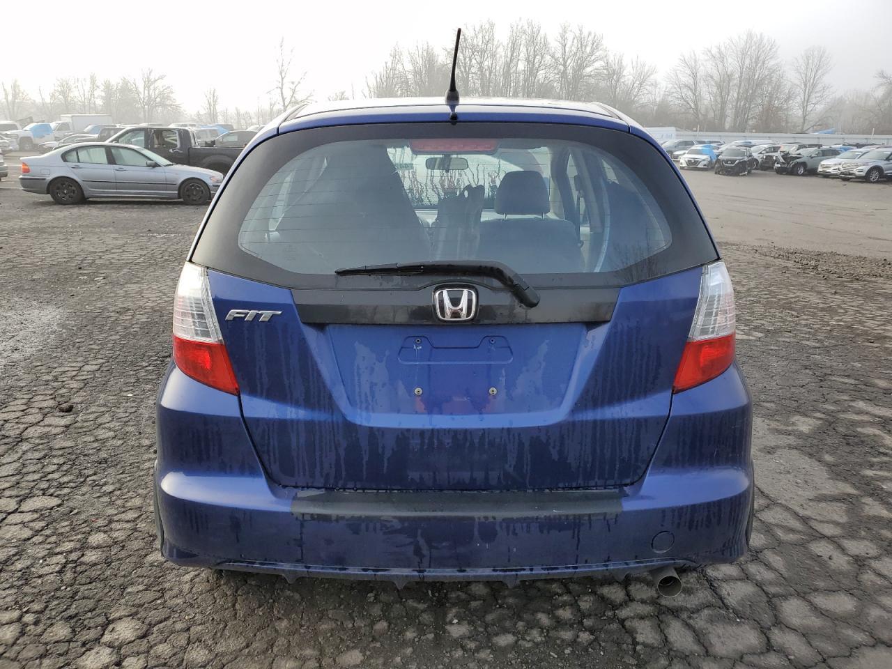 2013 HONDA FIT - Image 6