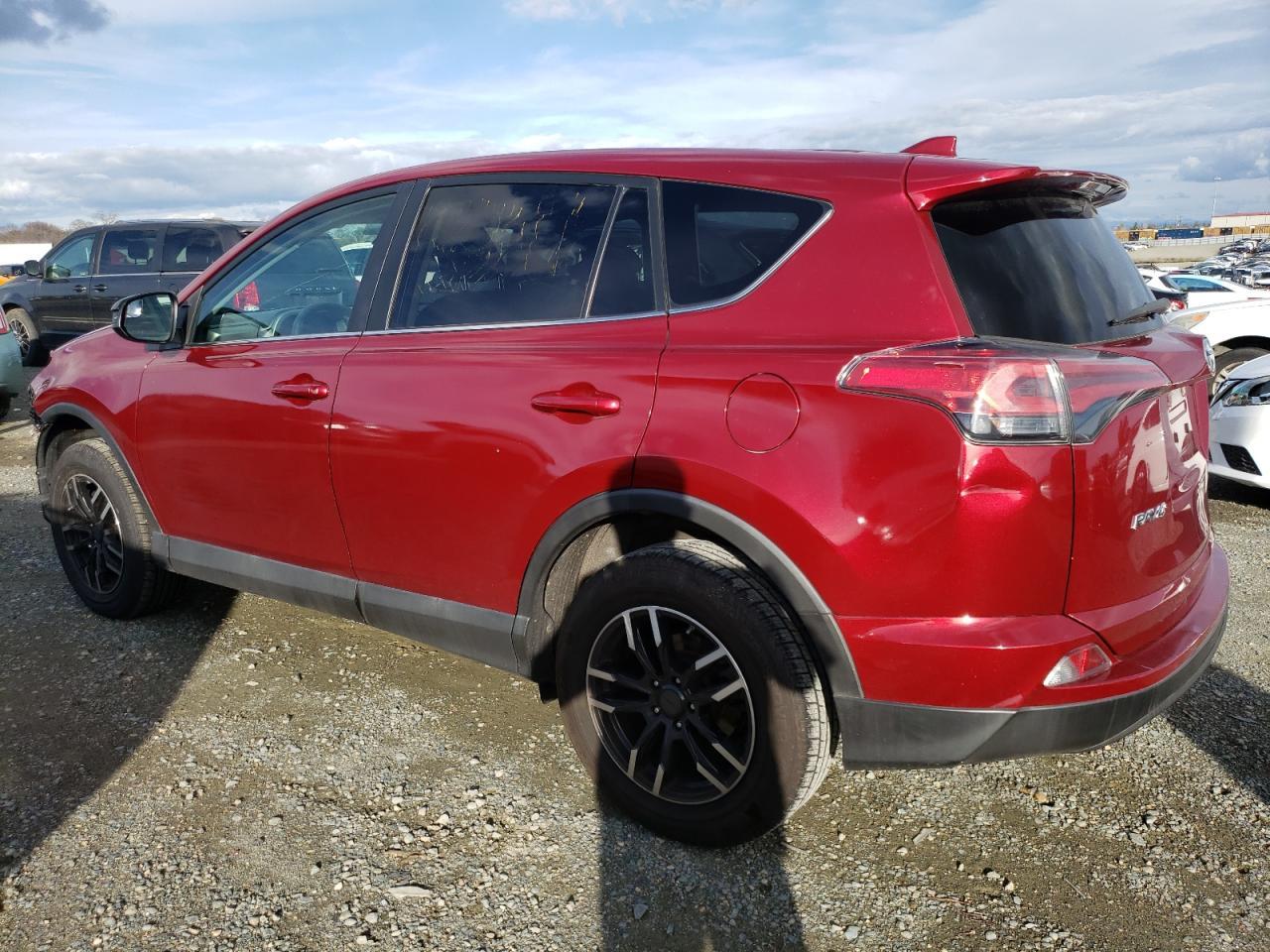 2018 TOYOTA RAV4 LE - Image 2