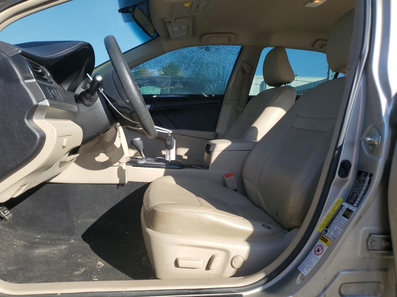2014 TOYOTA CAMRY L - Image 7