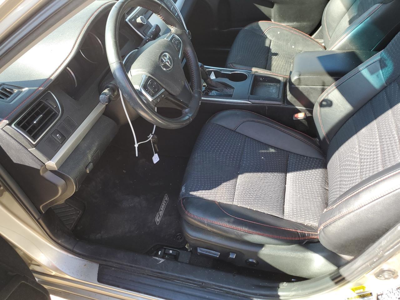 2015 TOYOTA CAMRY LE - Image 7