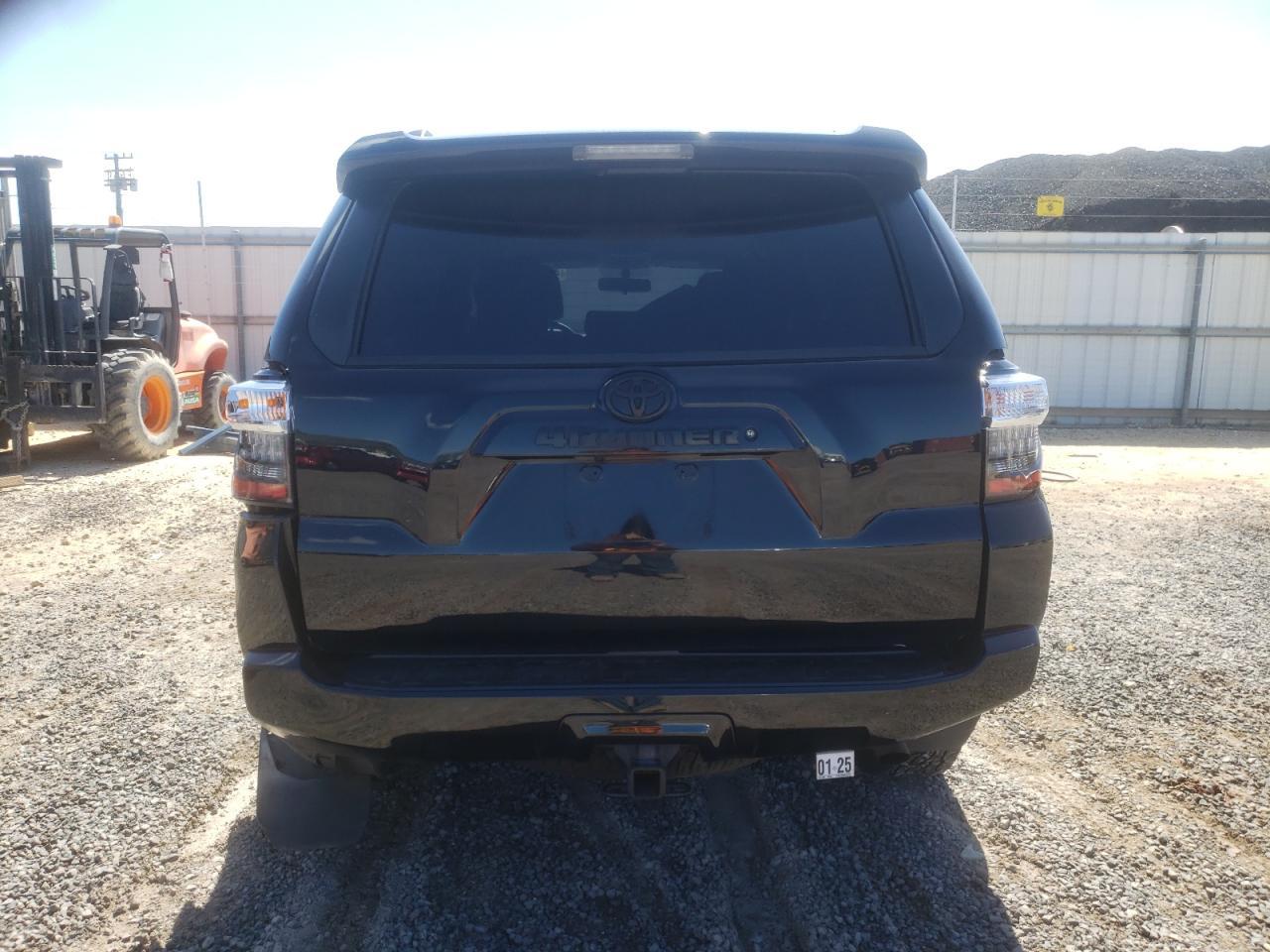 2019 TOYOTA 4RUNNER SR - Фото 6