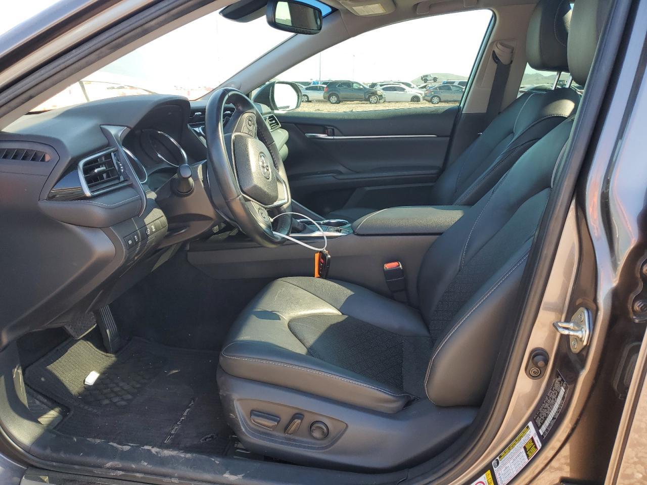 2019 TOYOTA CAMRY XSE - Фото 7