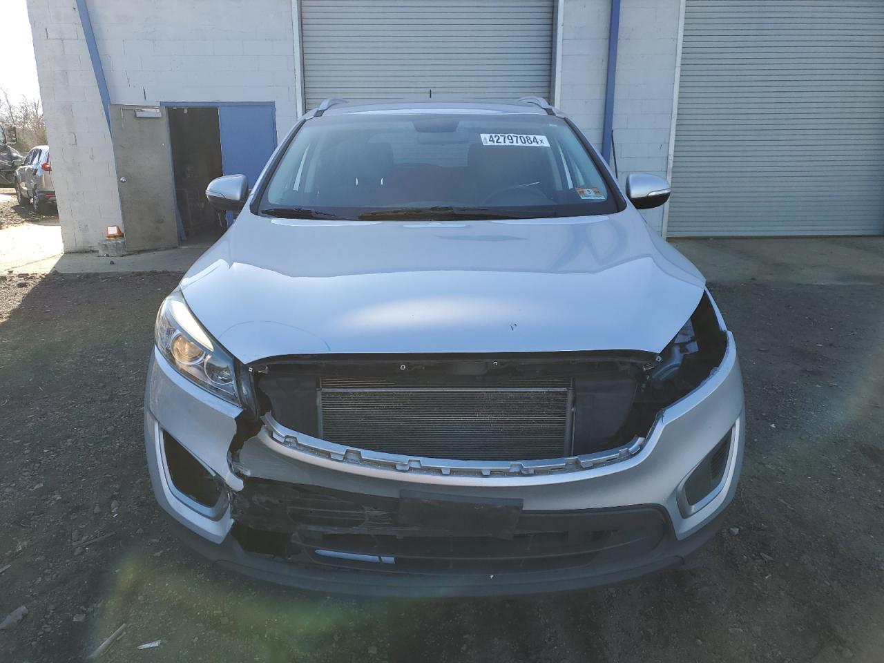 2017 KIA SORENTO LX - Фото 5