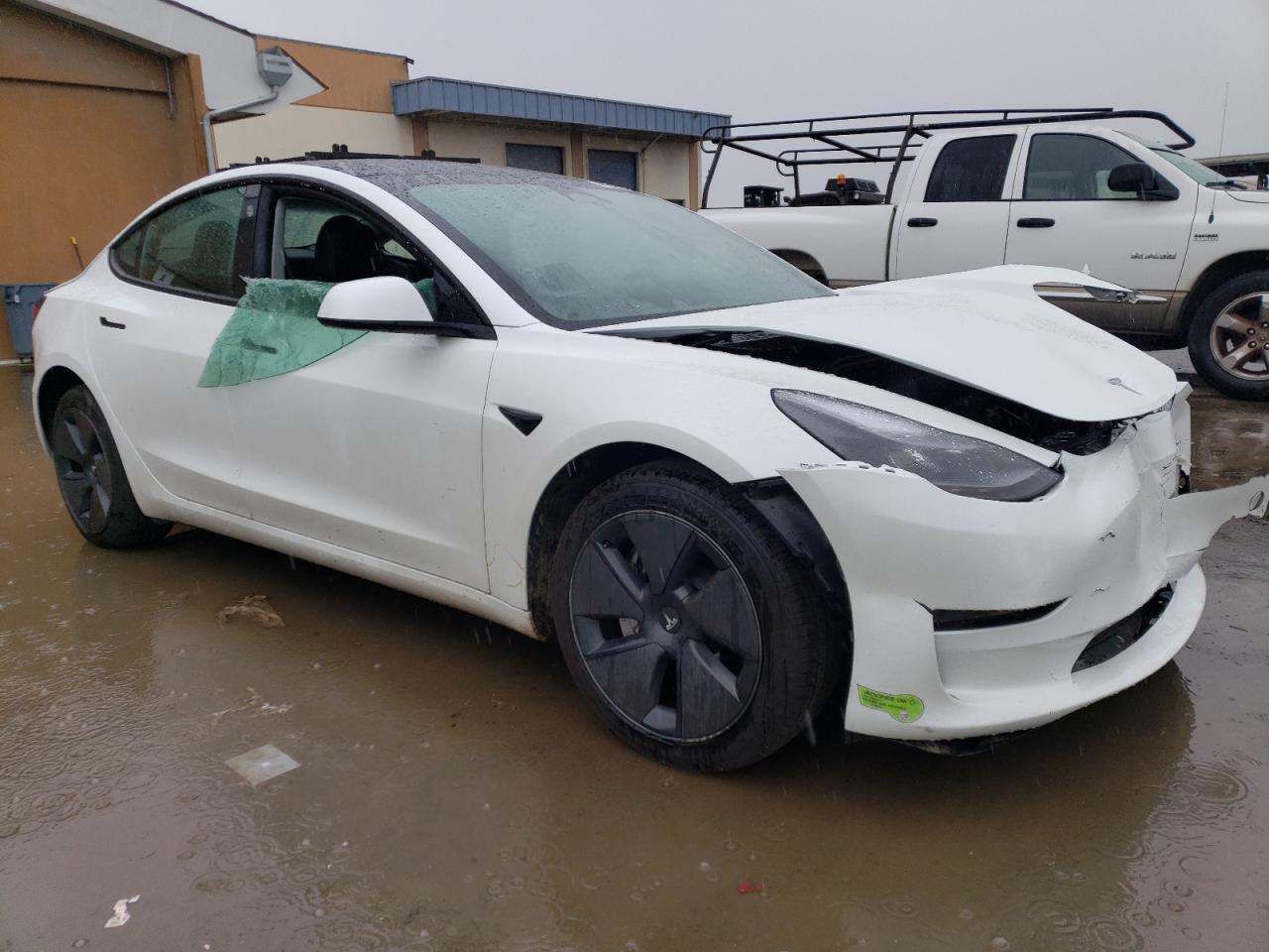 2023 TESLA MODEL 3 - Фото 4