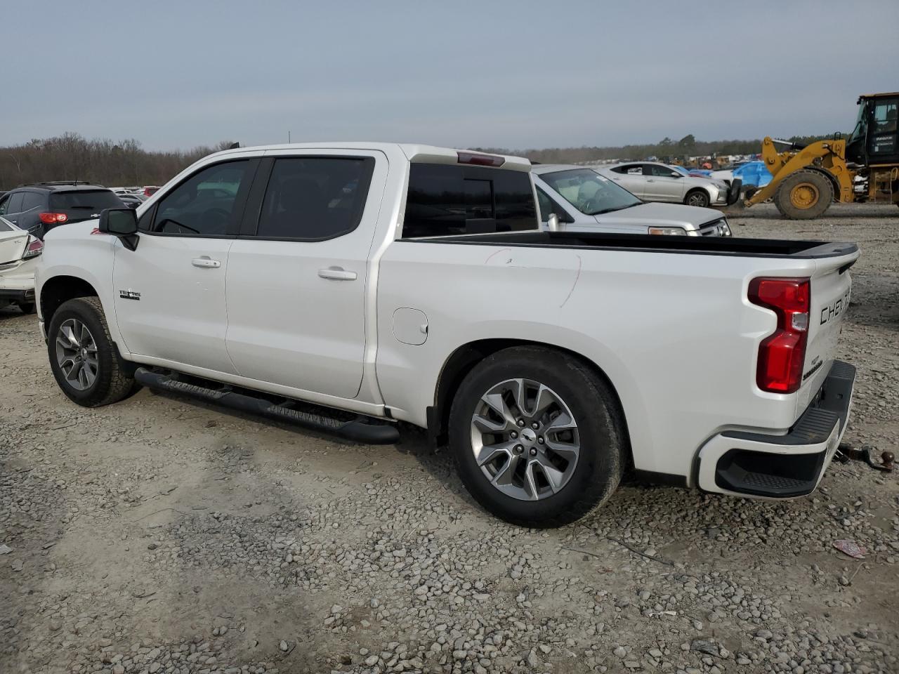 2021 CHEVROLET SILVERADO - Фото 2