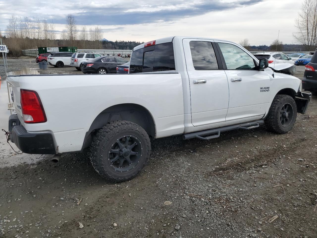 2017 RAM 1500 SLT - Image 3