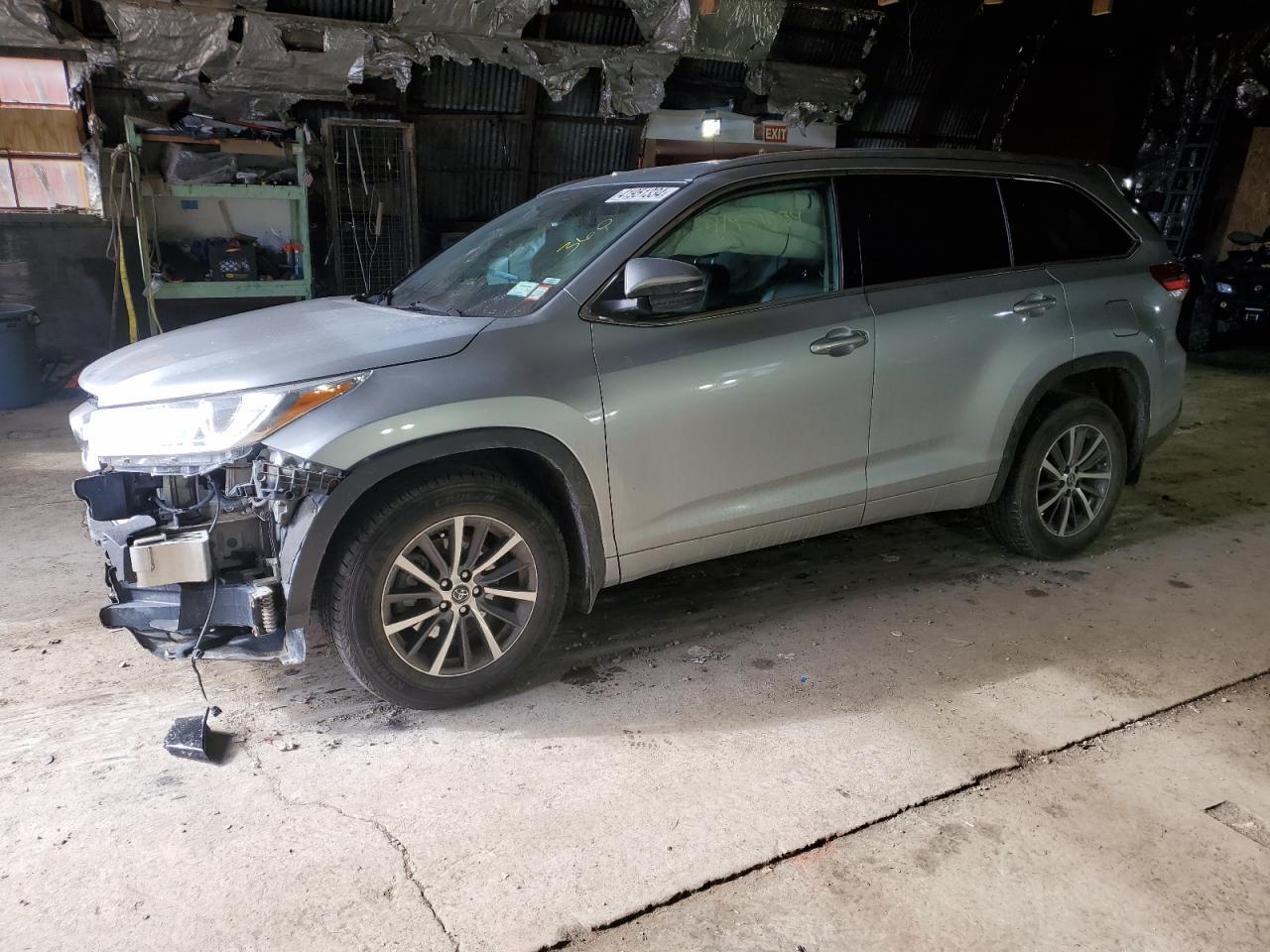 2018 TOYOTA HIGHLANDER