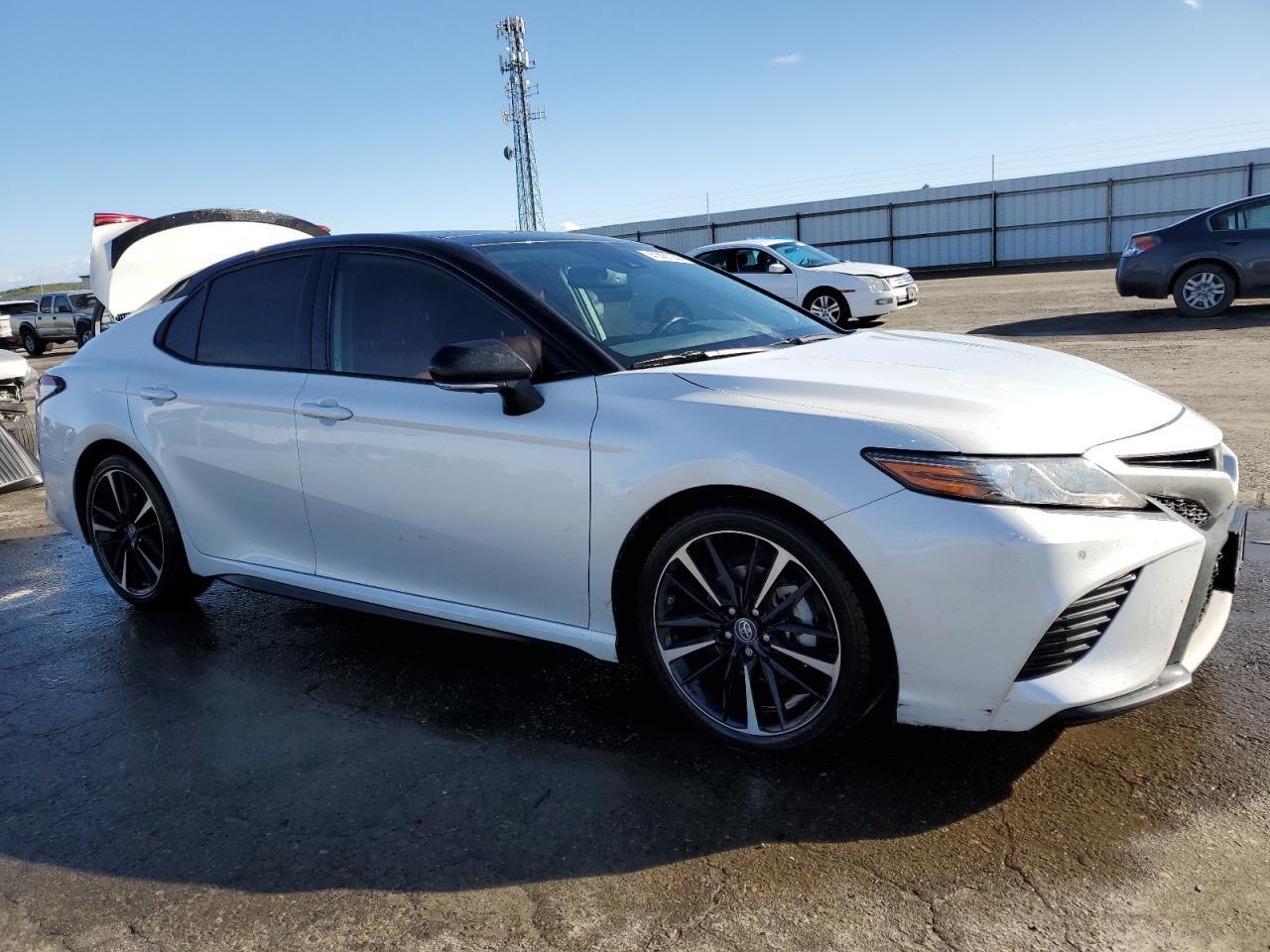 2019 TOYOTA CAMRY XSE - Image 4