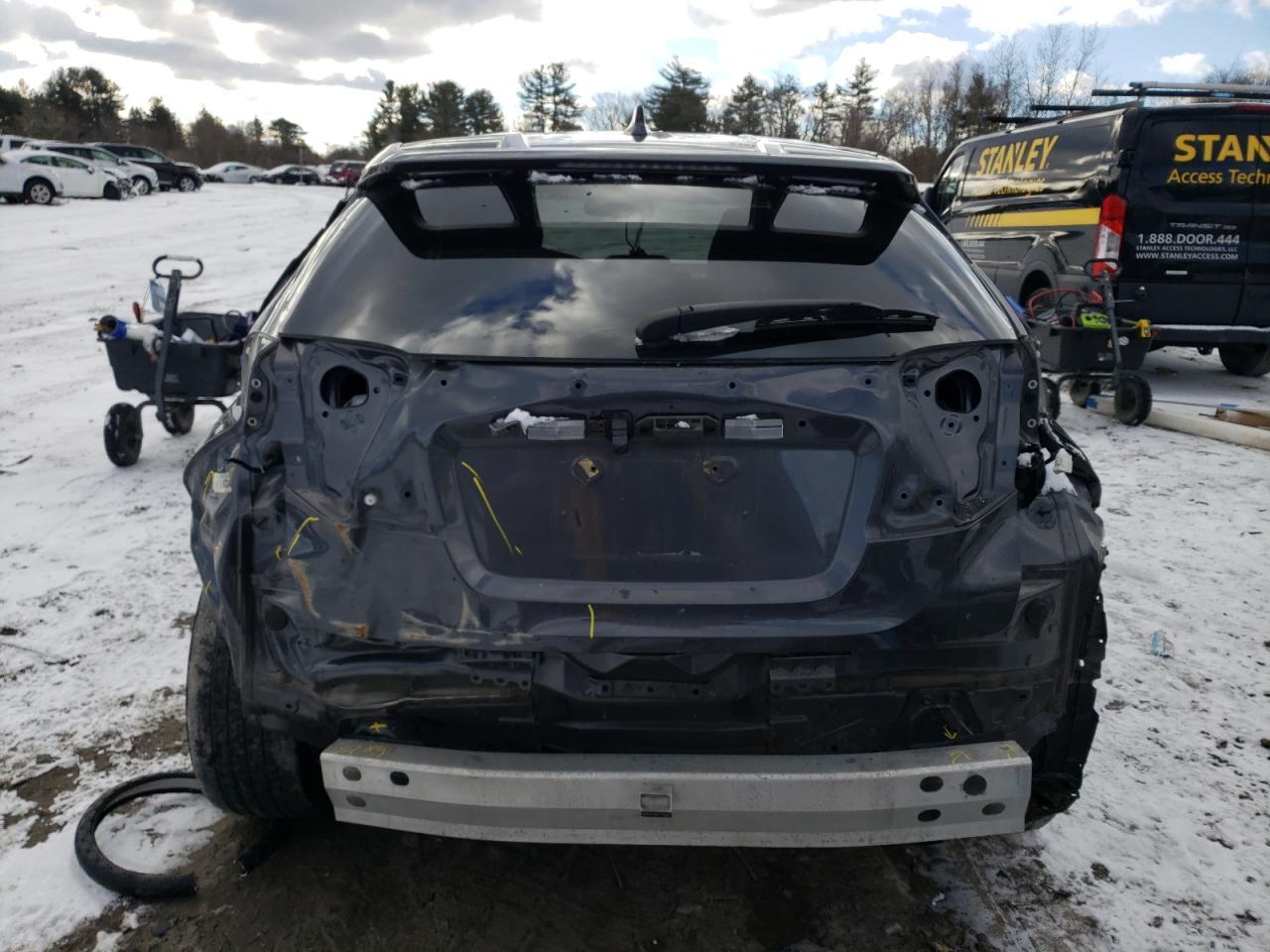2018 TOYOTA C-HR XLE - Image 6