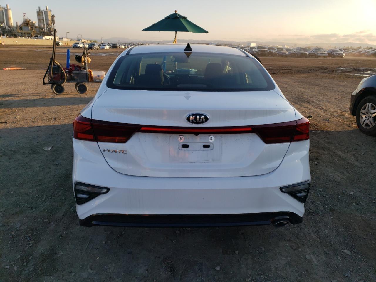 2021 KIA FORTE FE - Фото 6