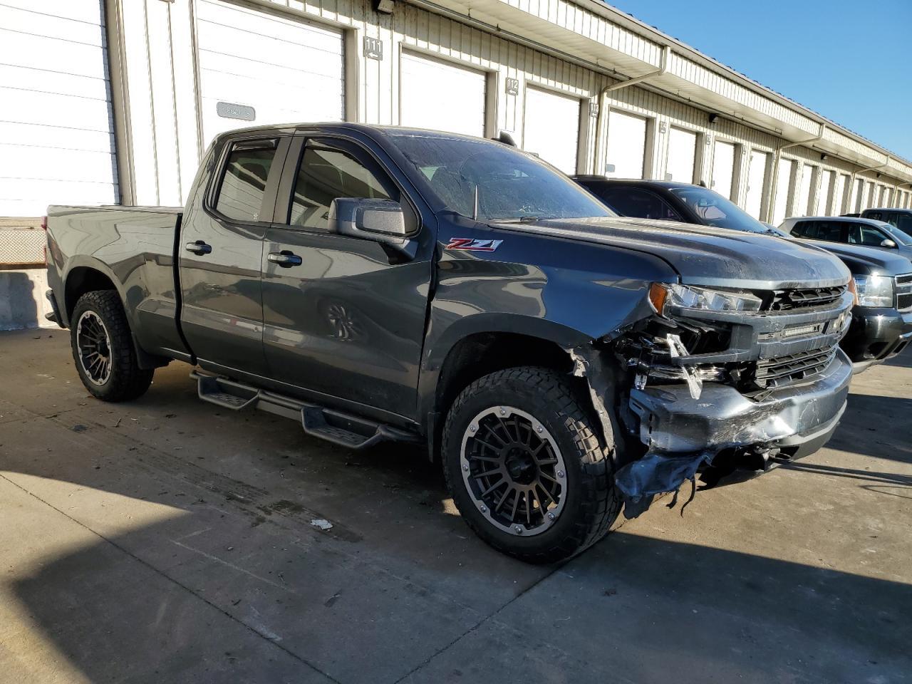 2019 CHEVROLET SILVERADO - Фото 4